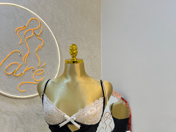 Noir Ivory Lace Ruched Chemise